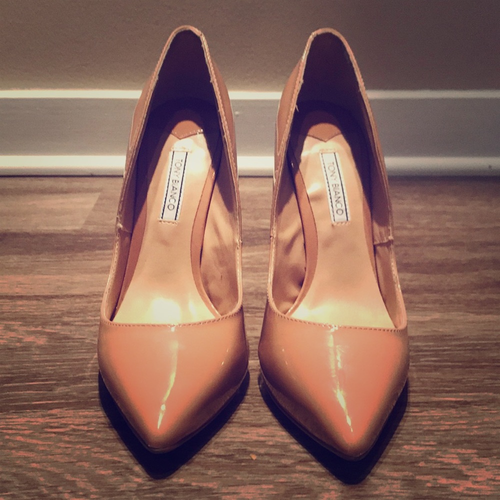 Tony Biano Nude Patent Leola SZ 7.5